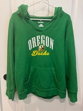 Fanatics Green Oregon Ducks V Neck Hoodie